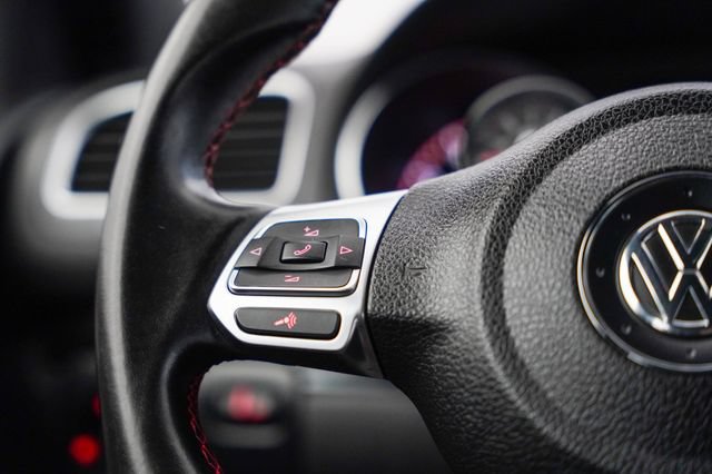 Used 2011 Volkswagen GTI 4-Door FWD image 49