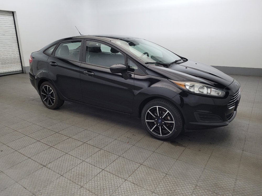 Used 2019 Ford Fiesta SE image 11
