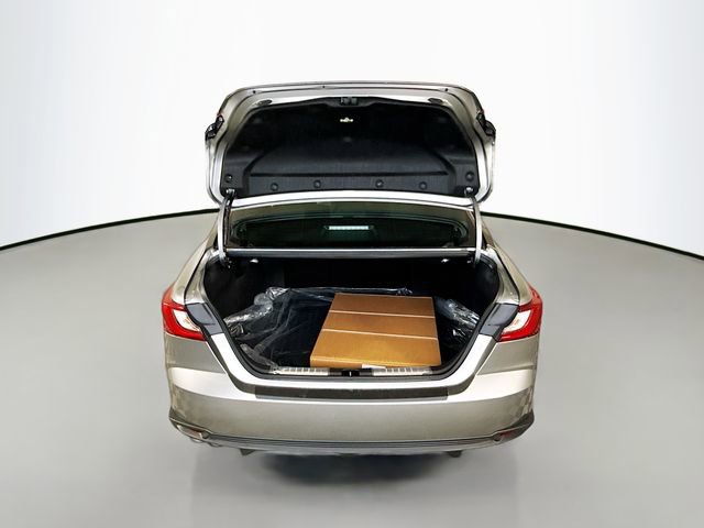 New 2026 Toyota Camry SE image 25