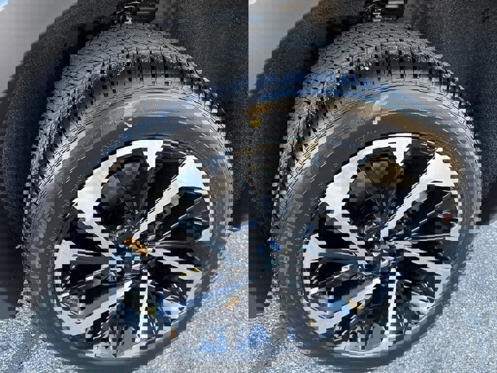 New 2025 Mitsubishi Outlander SEL image 11