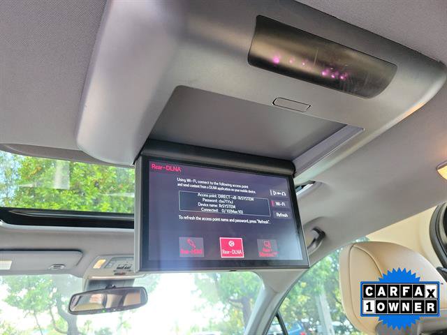Used 2023 Toyota Sienna Limited FWD image 12
