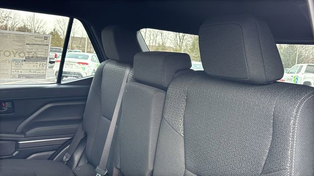 New 2026 Toyota 4Runner SR5 image 28