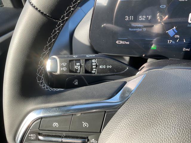 New 2026 Chevrolet Equinox EV LT w/ Comfort Package FWD image 15