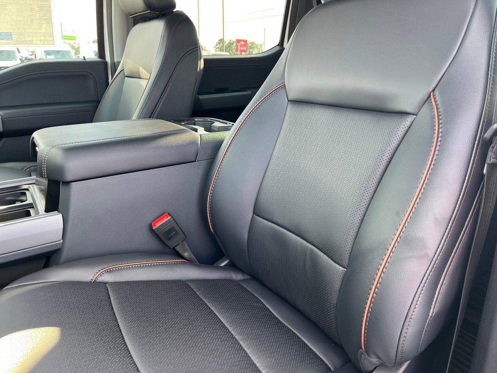 New 2026 Ford F350 Lariat image 25