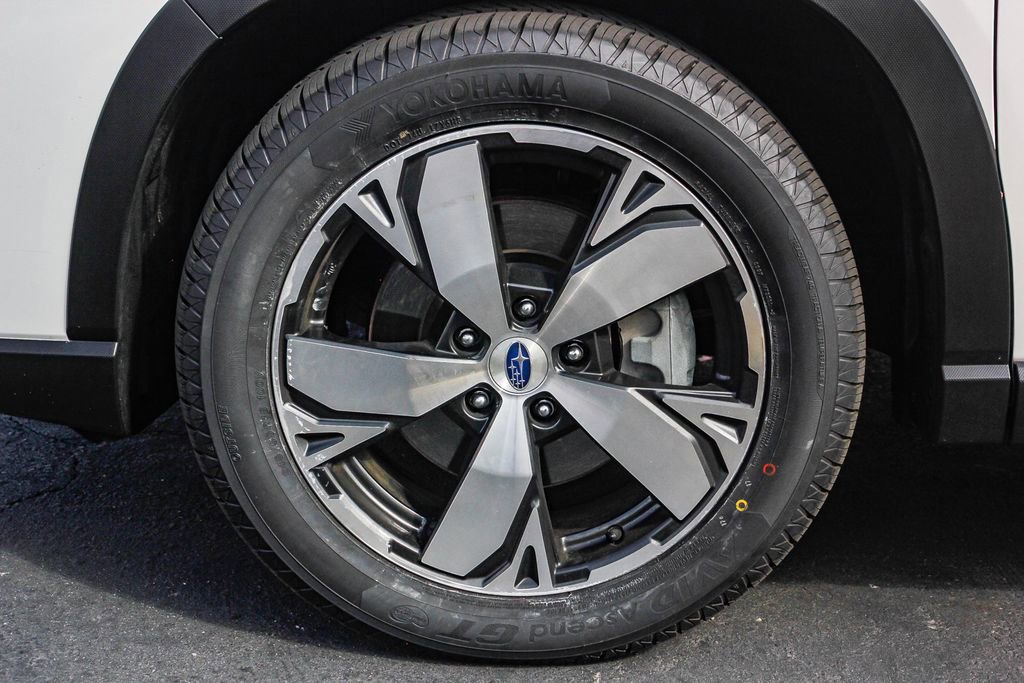 Used 2019 Subaru Forester Touring image 11