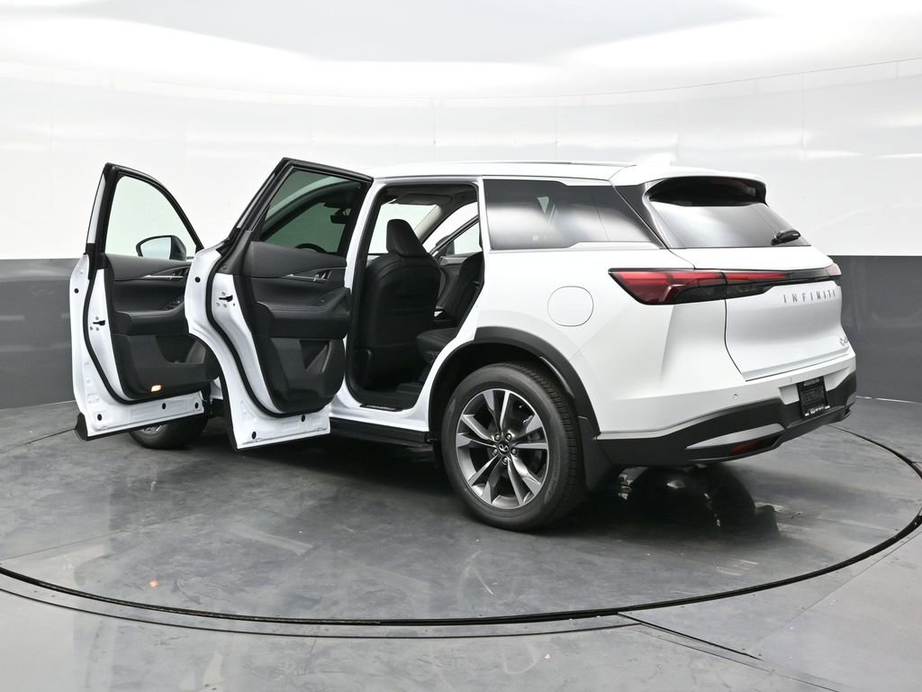 New 2026 INFINITI QX60 Pure w/ Cargo Package image 44