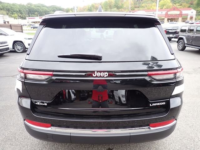 New 2025 Jeep Grand Cherokee Laredo X w/ Luxury Tech Group I image 4
