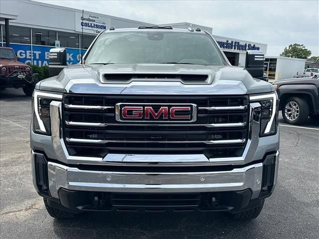 New 2026 GMC Sierra 2500 SLT w/ SLT Premium Package AWD/4WD image 4