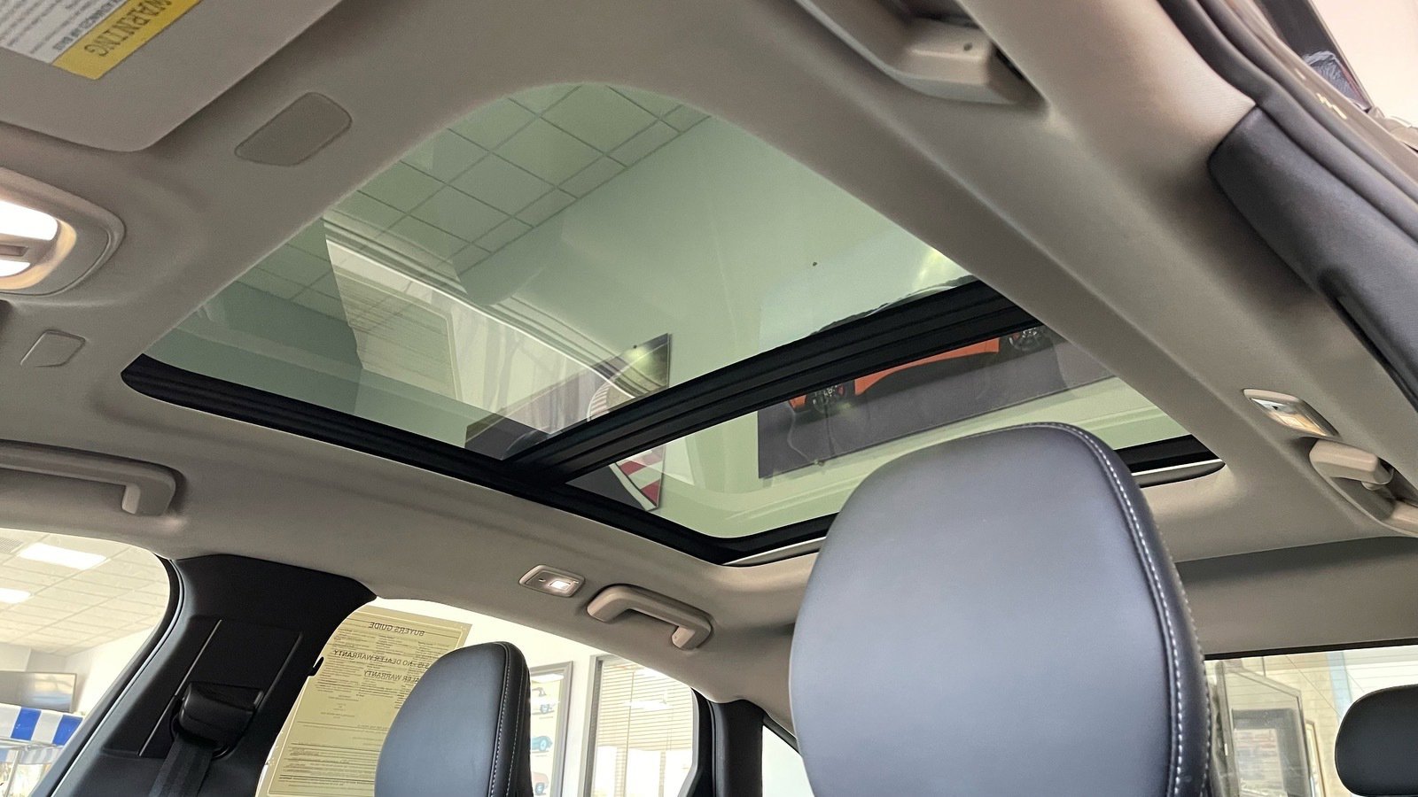 Used 2023 Volvo S90 B6 Ultimate w/ Protection Package Premier image 31