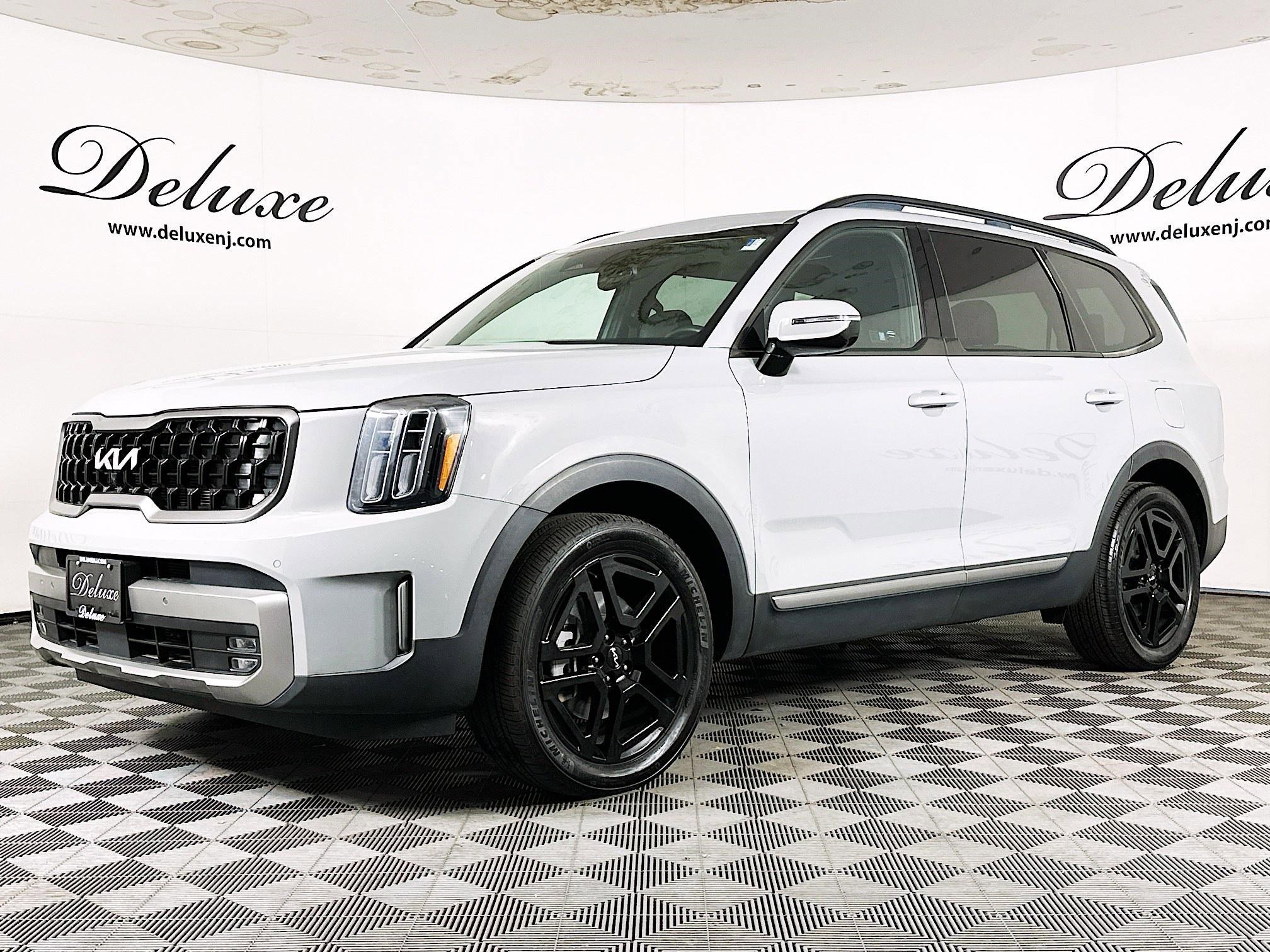 Used 2023 Kia Telluride SX X-Line AWD/4WD image 3
