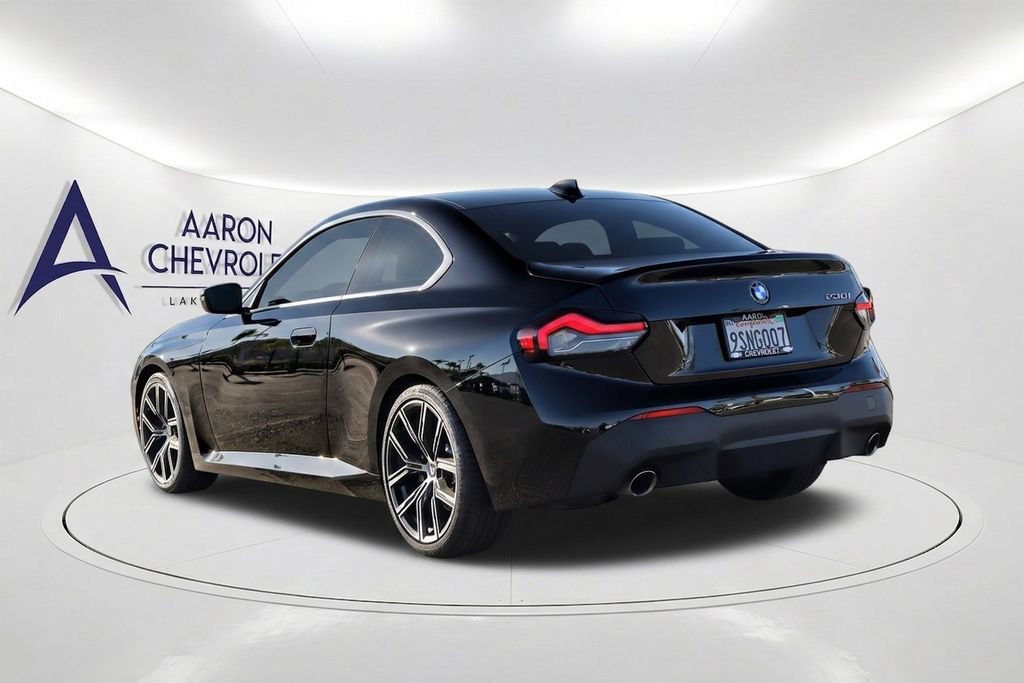 Used 2022 BMW 230i Coupe w/ Convenience Package RWD image 7