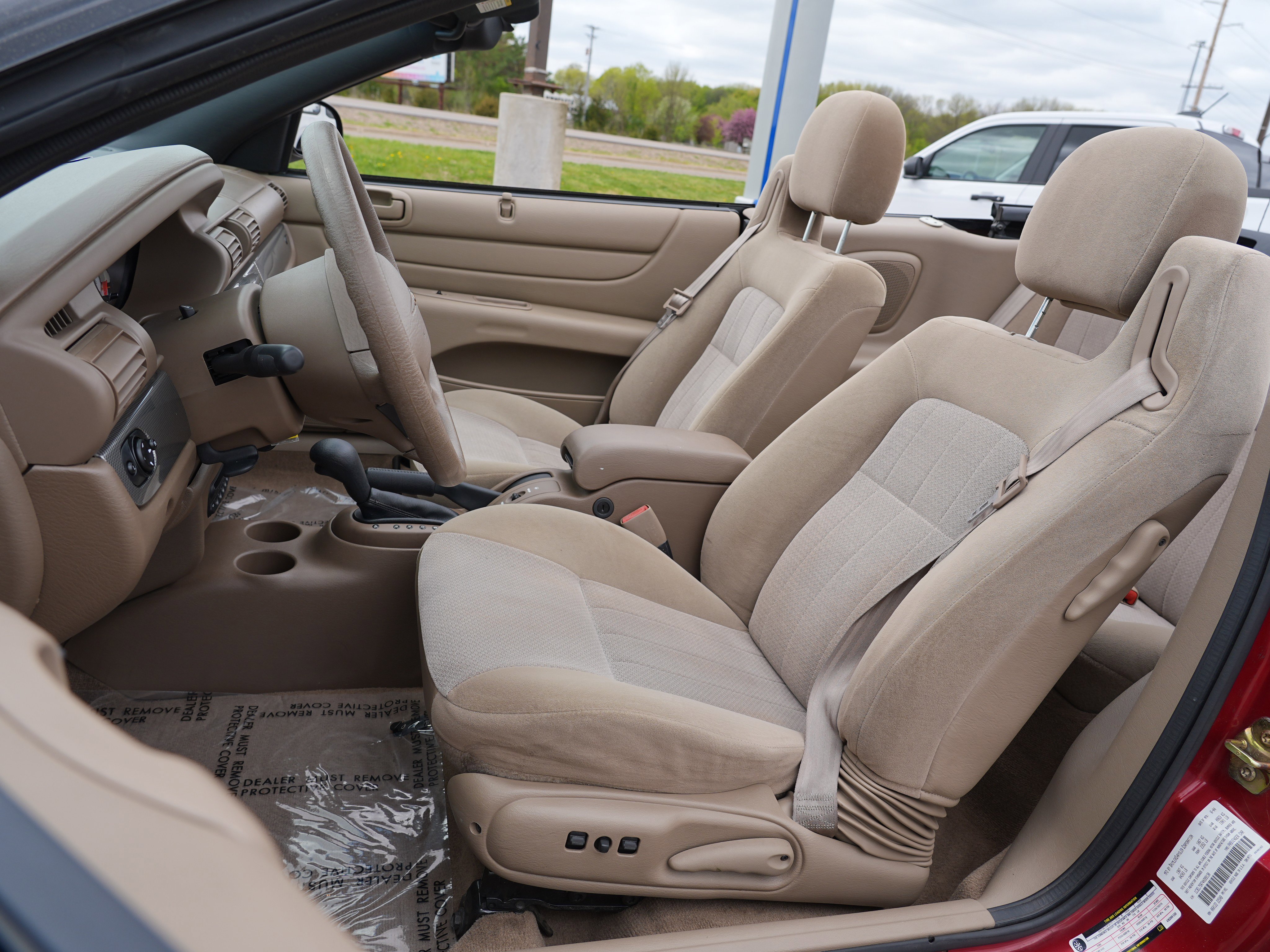 Used 2004 Chrysler Sebring GTC FWD image 14