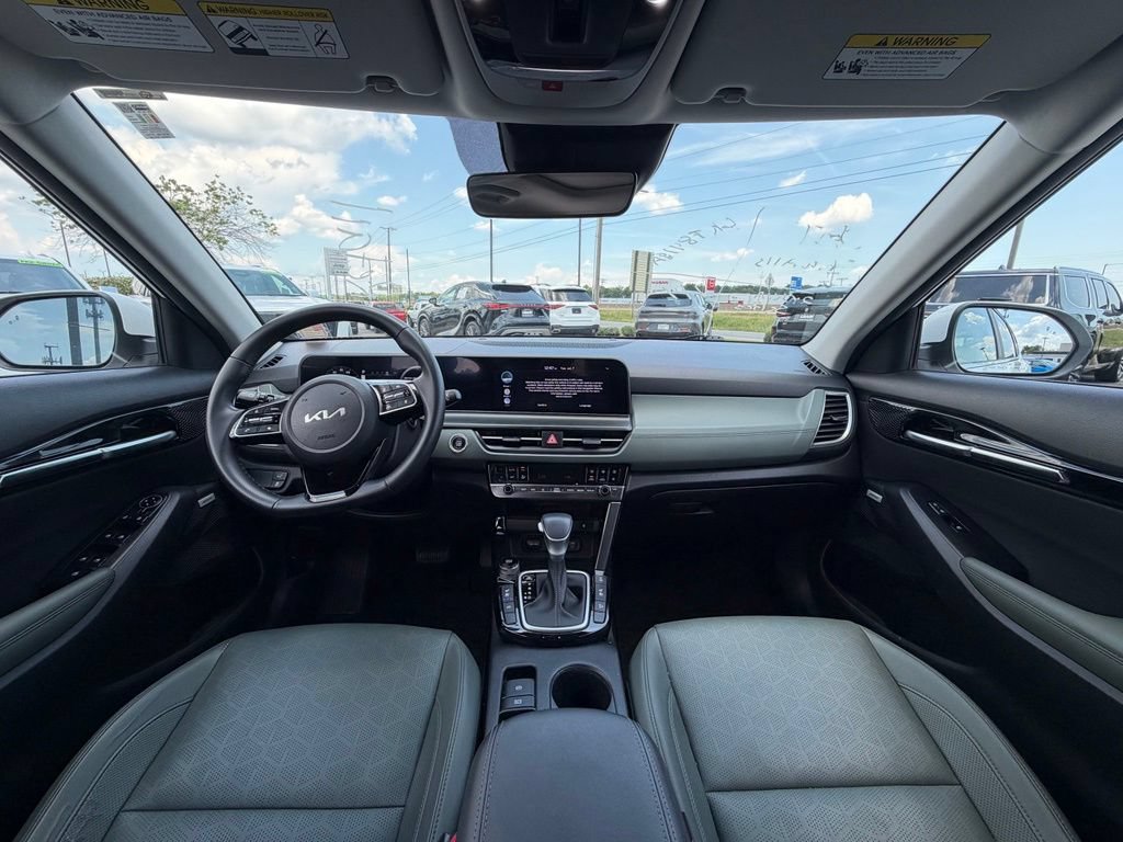 Certified 2024 Kia Seltos SX w/ SX Sunroof Package AWD/4WD image 29