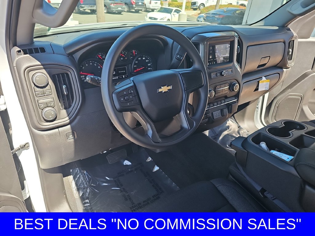 New 2026 Chevrolet Silverado 1500 Custom AWD/4WD image 15