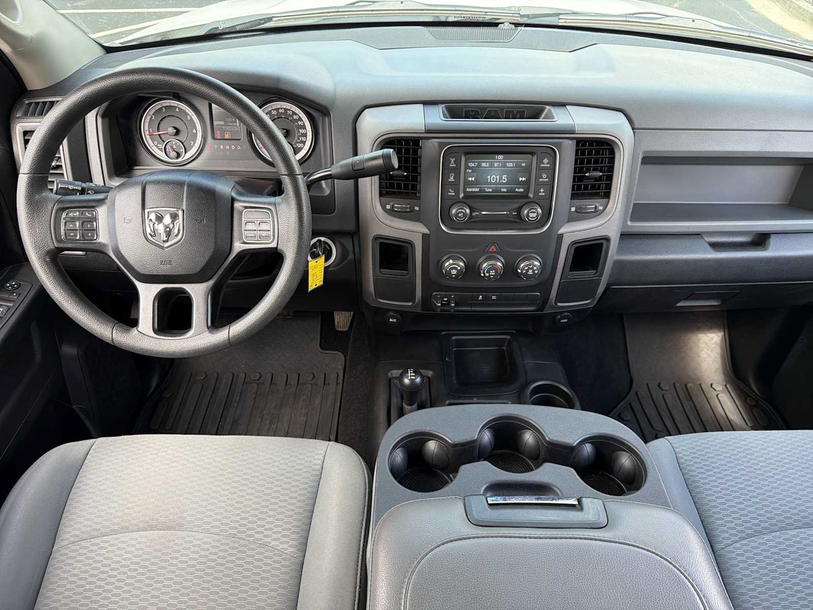 Used 2018 RAM 2500 Tradesman w/ Chrome Appearance Group AWD/4WD image 2