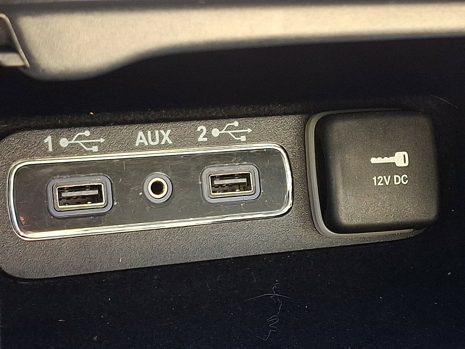 Used 2019 Jeep Grand Cherokee Limited w/ Trailer Tow Group IV image 24