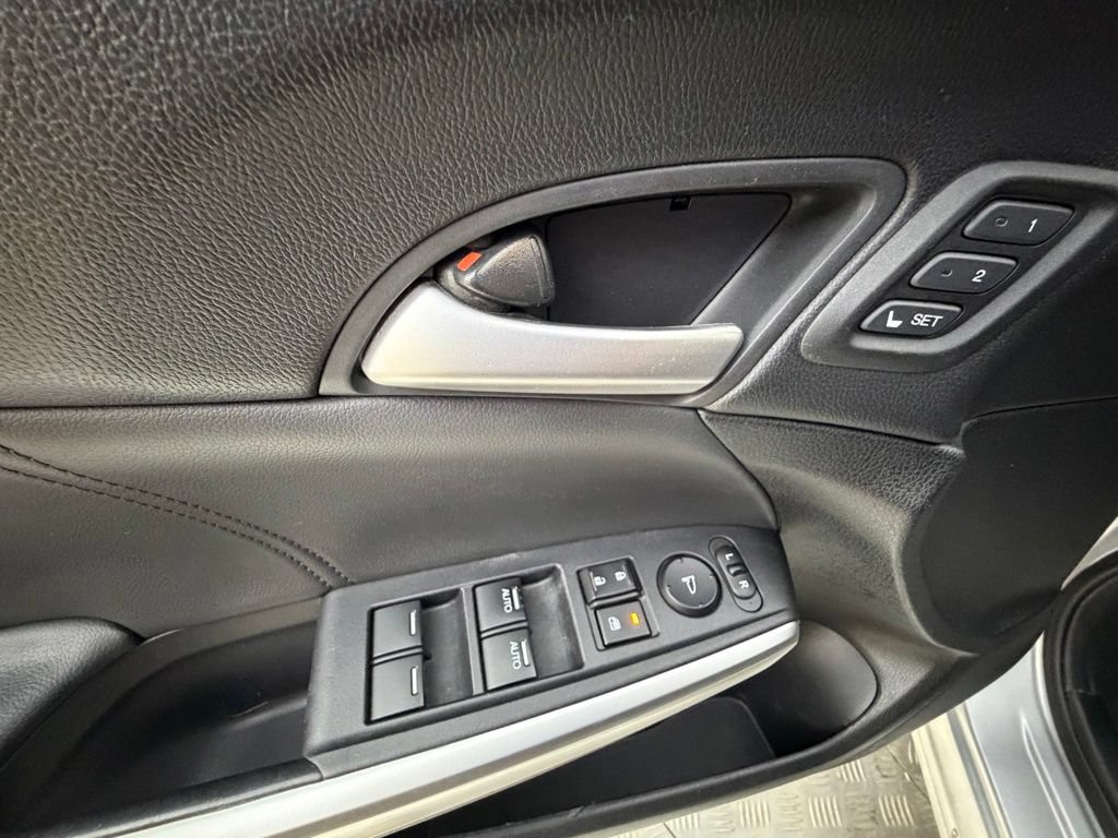 Used 2015 Honda Crosstour EX-L image 25