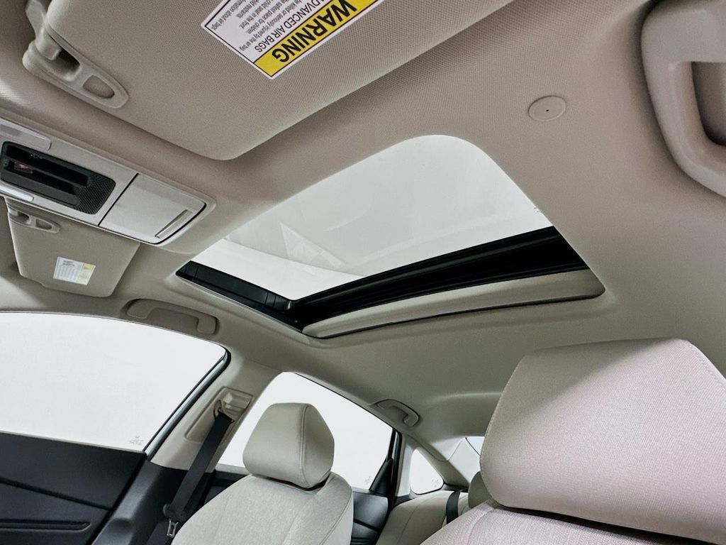 Certified 2025 Honda Accord SE image 11