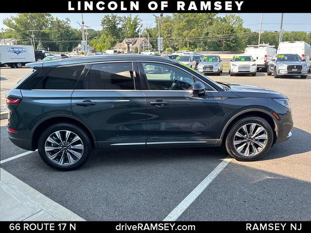 Used 2022 Lincoln Corsair Reserve w/ Equipment Group 201A AWD/4WD image 9