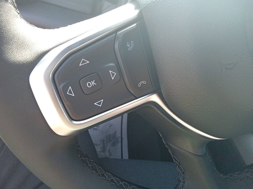 New 2026 RAM 2500 Big Horn AWD/4WD image 17