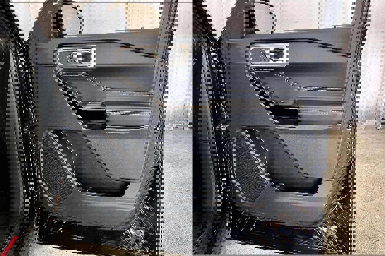 Used 2023 Ford Explorer ST w/ ST Street Pack image 26