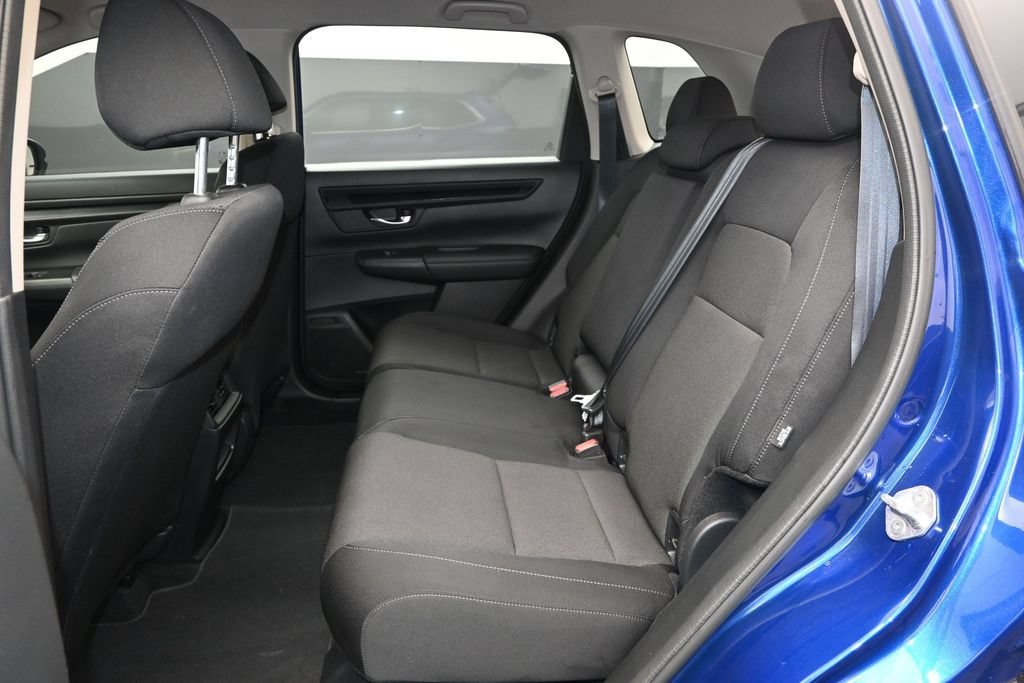 Used 2023 Honda CR-V LX image 12