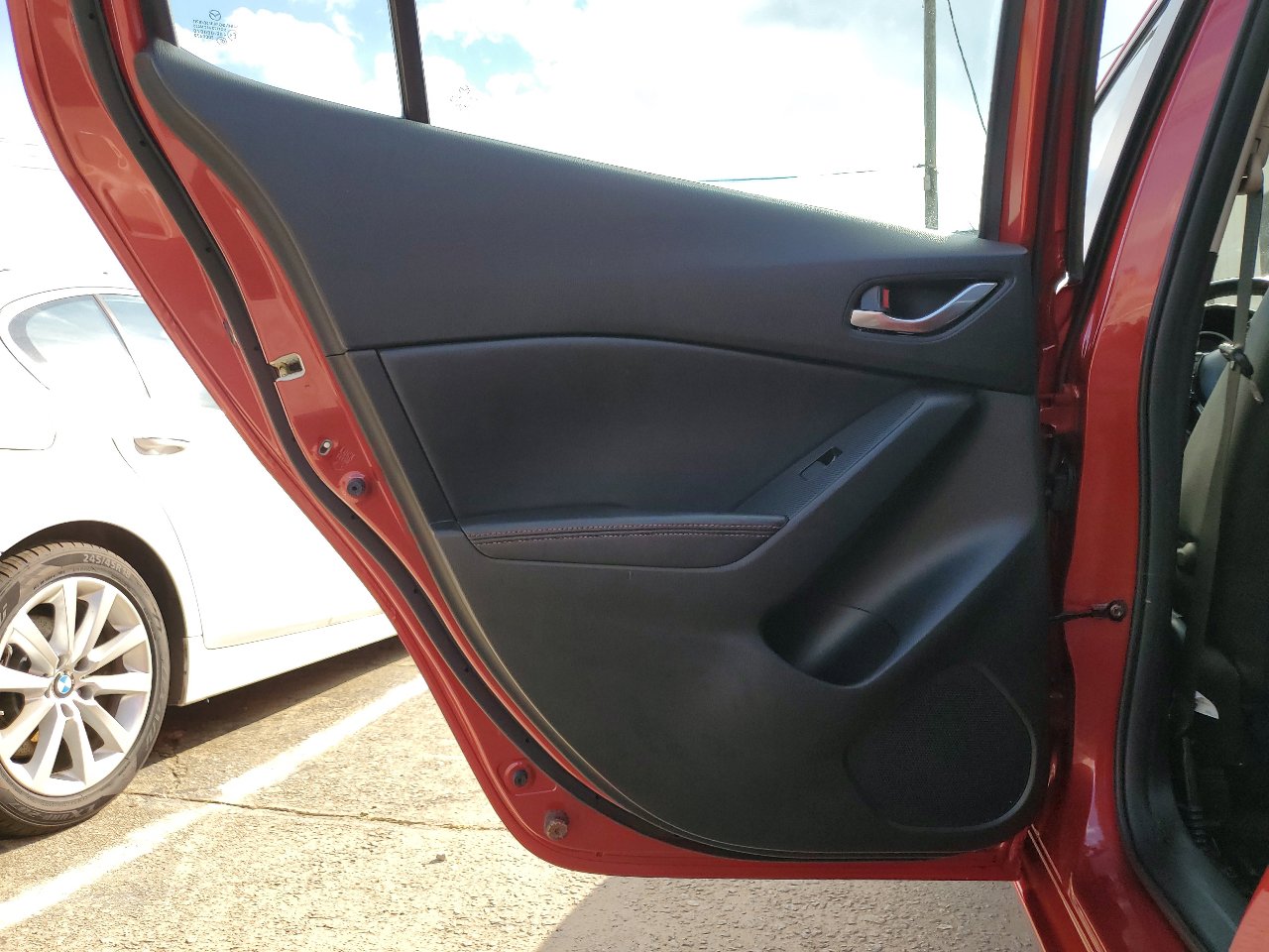 Used 2014 MAZDA MAZDA3 s Grand Touring image 19