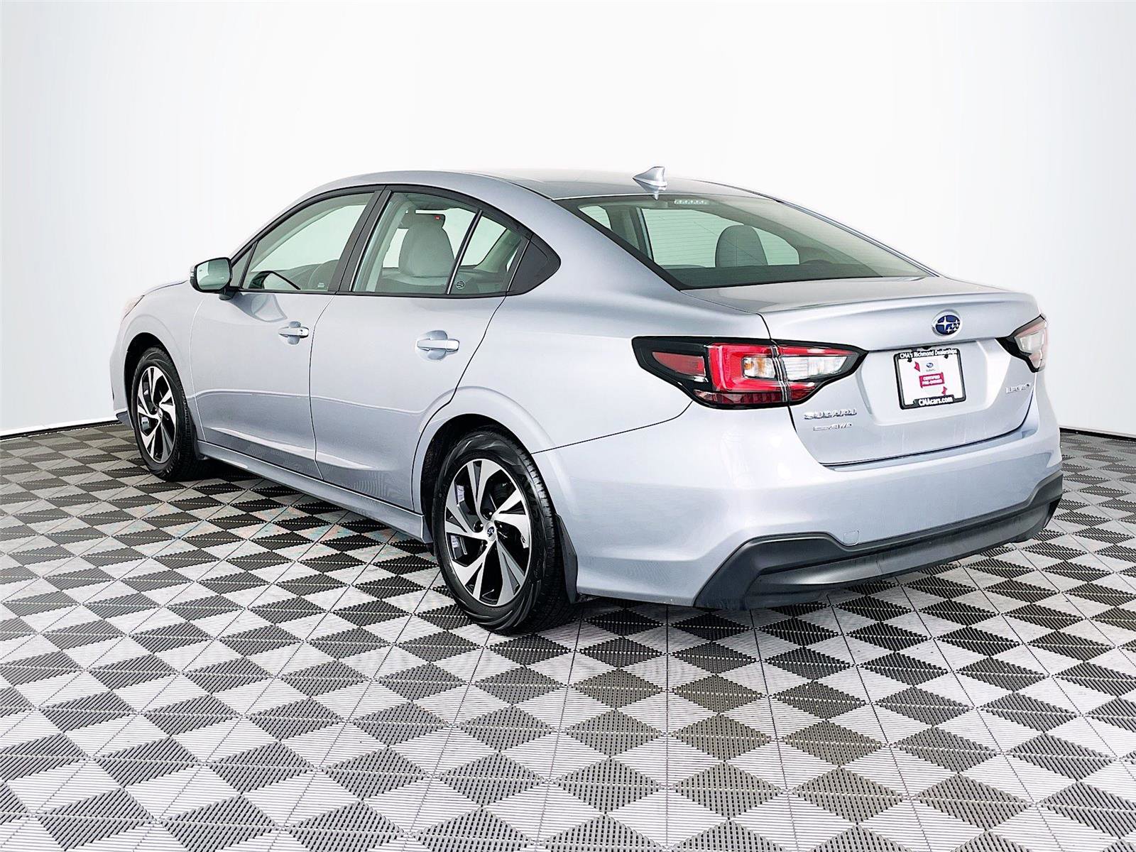 Used 2025 Subaru Legacy Premium w/ Popular Package #1A image 7