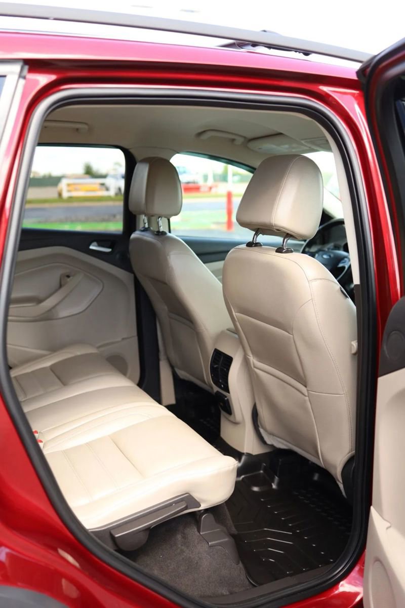 Used 2017 Ford Escape SE w/ SE Leather Comfort Package image 34