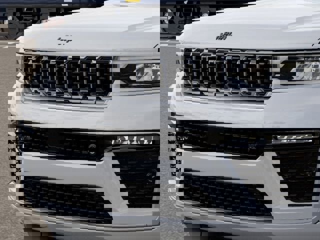 New 2026 Jeep Grand Cherokee L Summit w/ Obsidian Package image 7