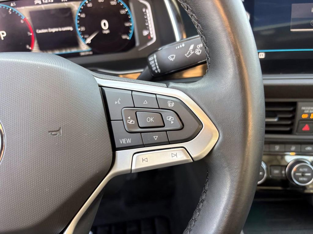 Used 2022 Volkswagen Jetta SEL image 18