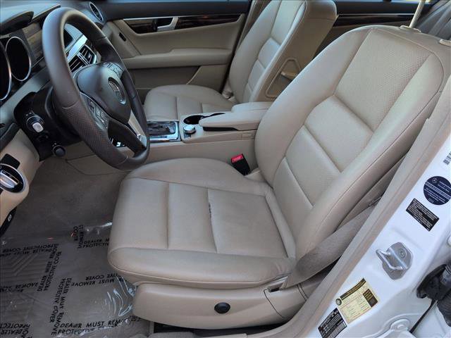 Used 2013 Mercedes-Benz C 250 Sedan image 17