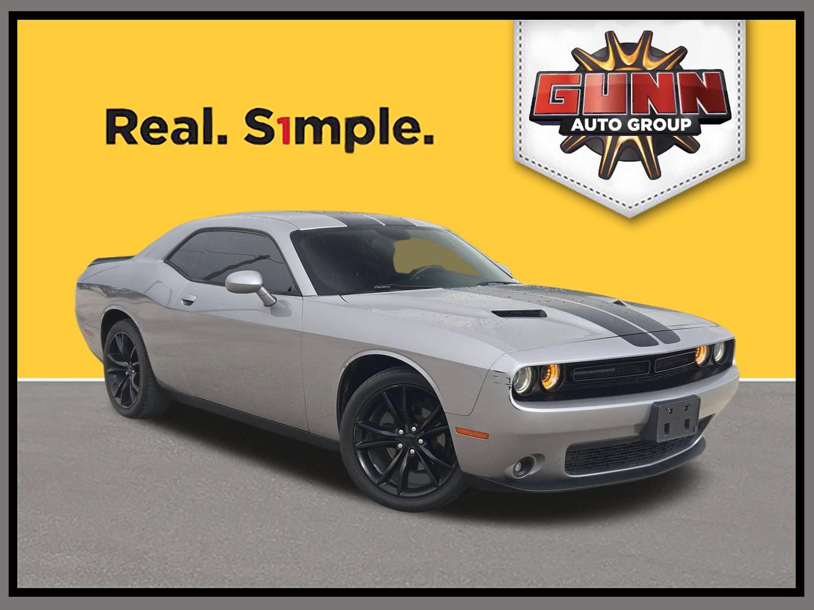 Used 2016 Dodge Challenger SXT w/ Blacktop Package RWD image 1
