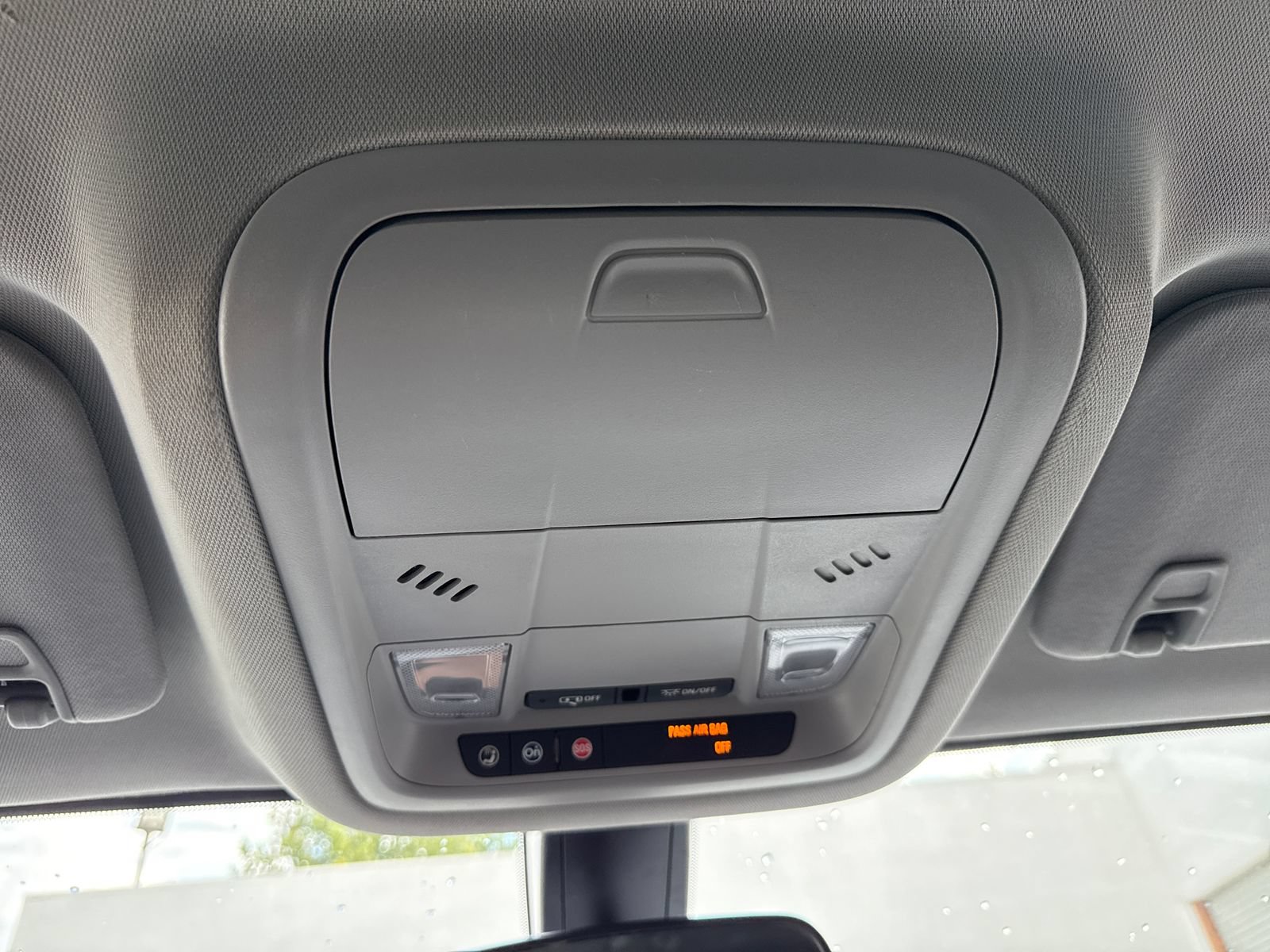 Used 2019 GMC Acadia SLE FWD image 21