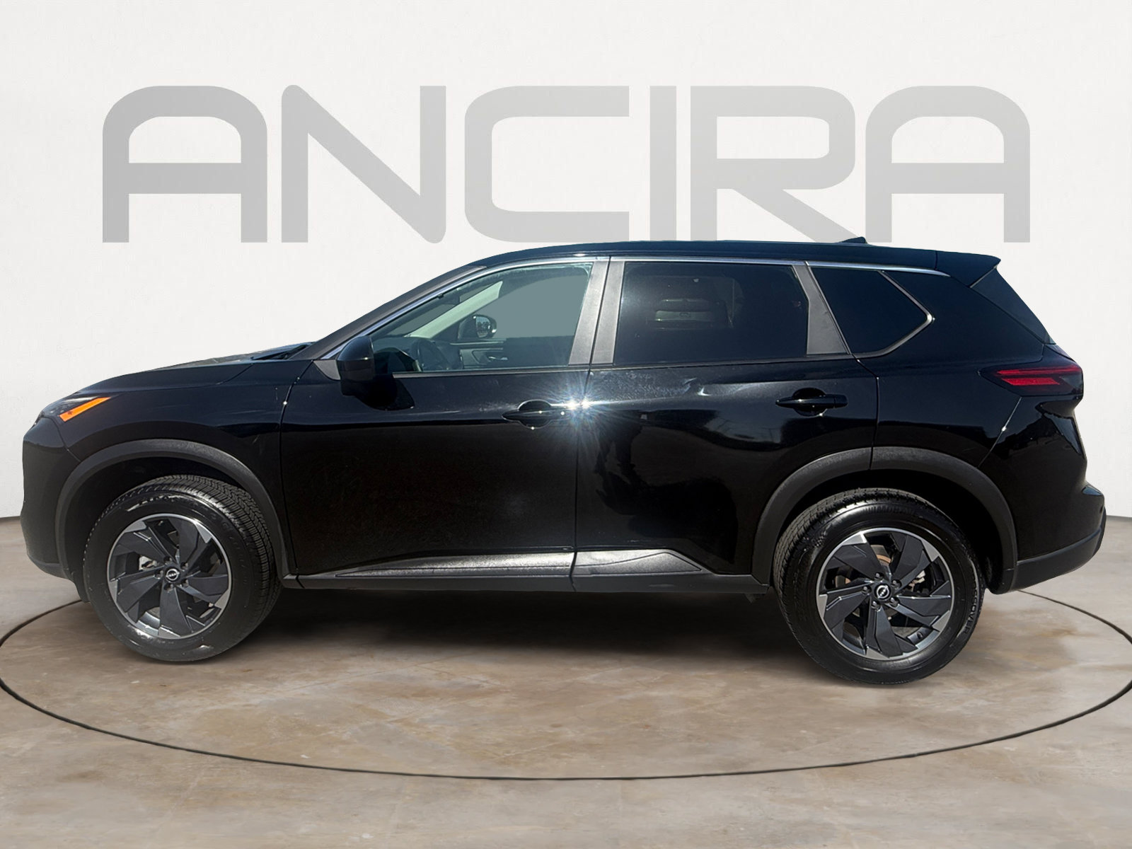 Used 2024 Nissan Rogue SV FWD image 8