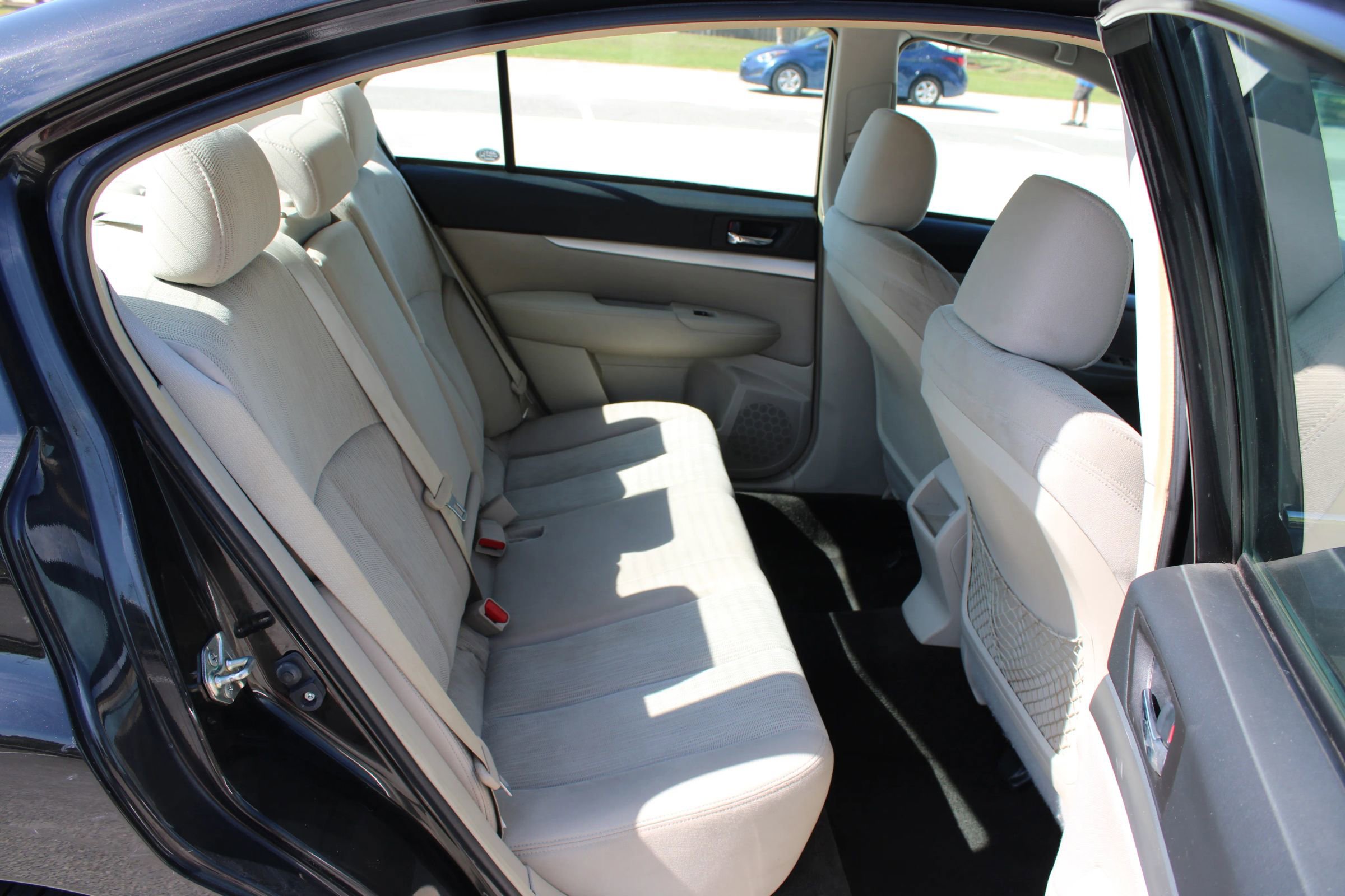 Used 2014 Subaru Legacy 2.5i Premium AWD/4WD image 15