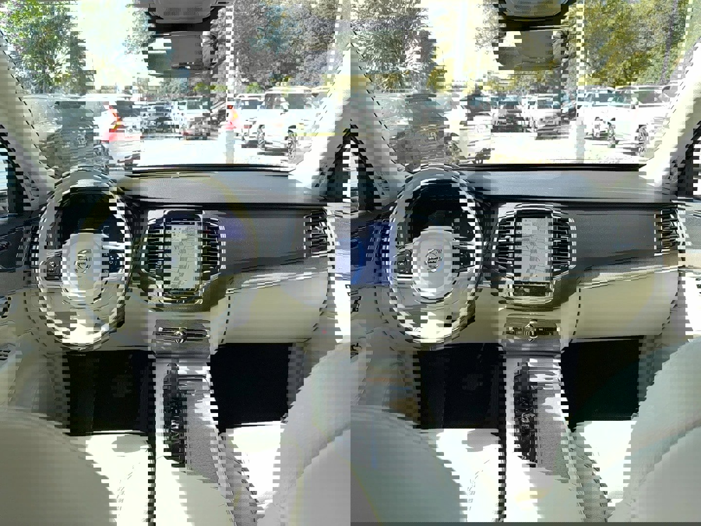 Certified 2023 Volvo XC90 B5 Plus w/ Protection Package image 14