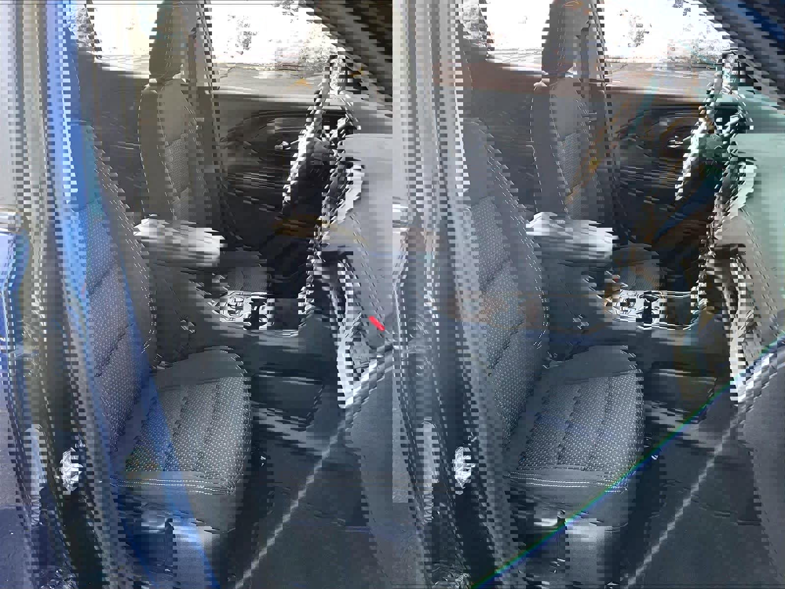 Used 2022 GMC Terrain SLE w/ Driver Convenience Package image 11