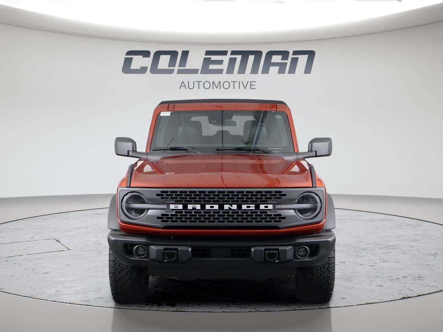 Used 2023 Ford Bronco Badlands image 2