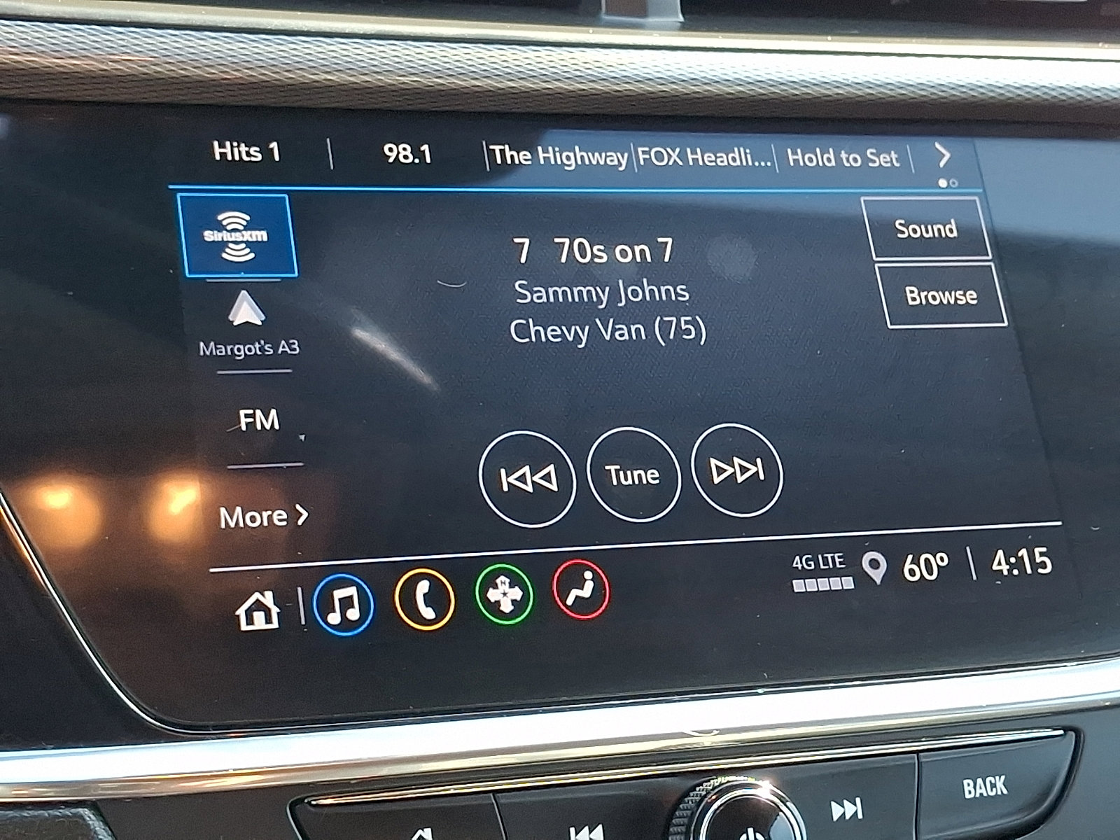 Used 2021 Buick Encore GX Essence image 17