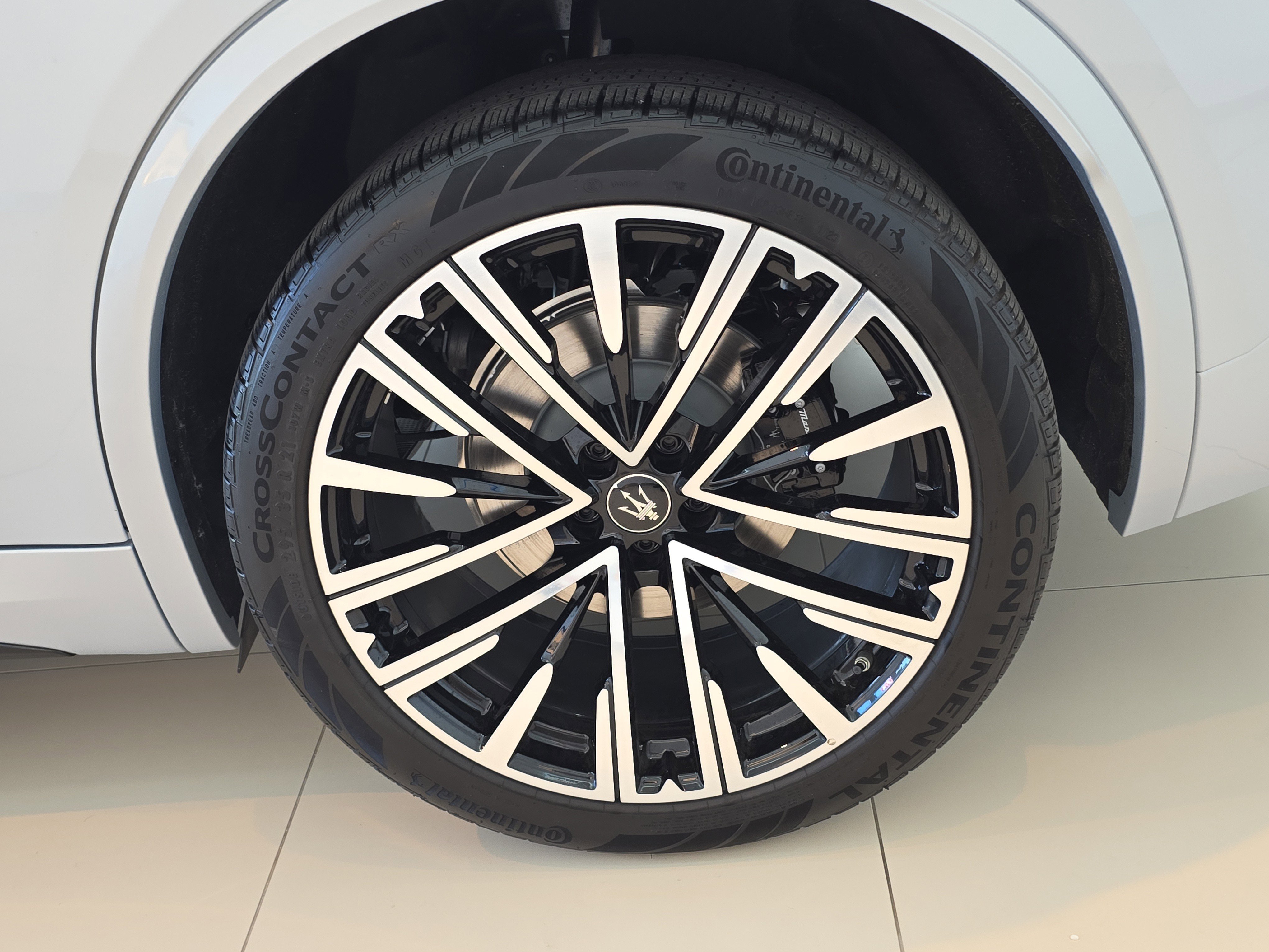 New 2025 Maserati Grecale Modena image 38