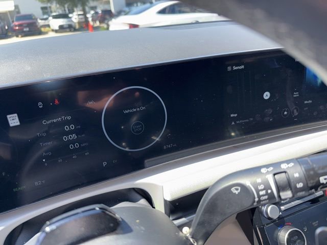 Used 2025 Hyundai Tucson SEL AWD/4WD image 13