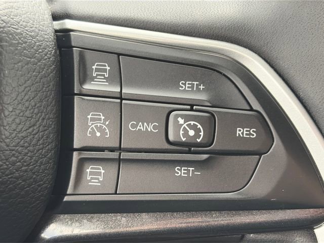 Used 2023 Jeep Grand Cherokee Altitude AWD/4WD image 45