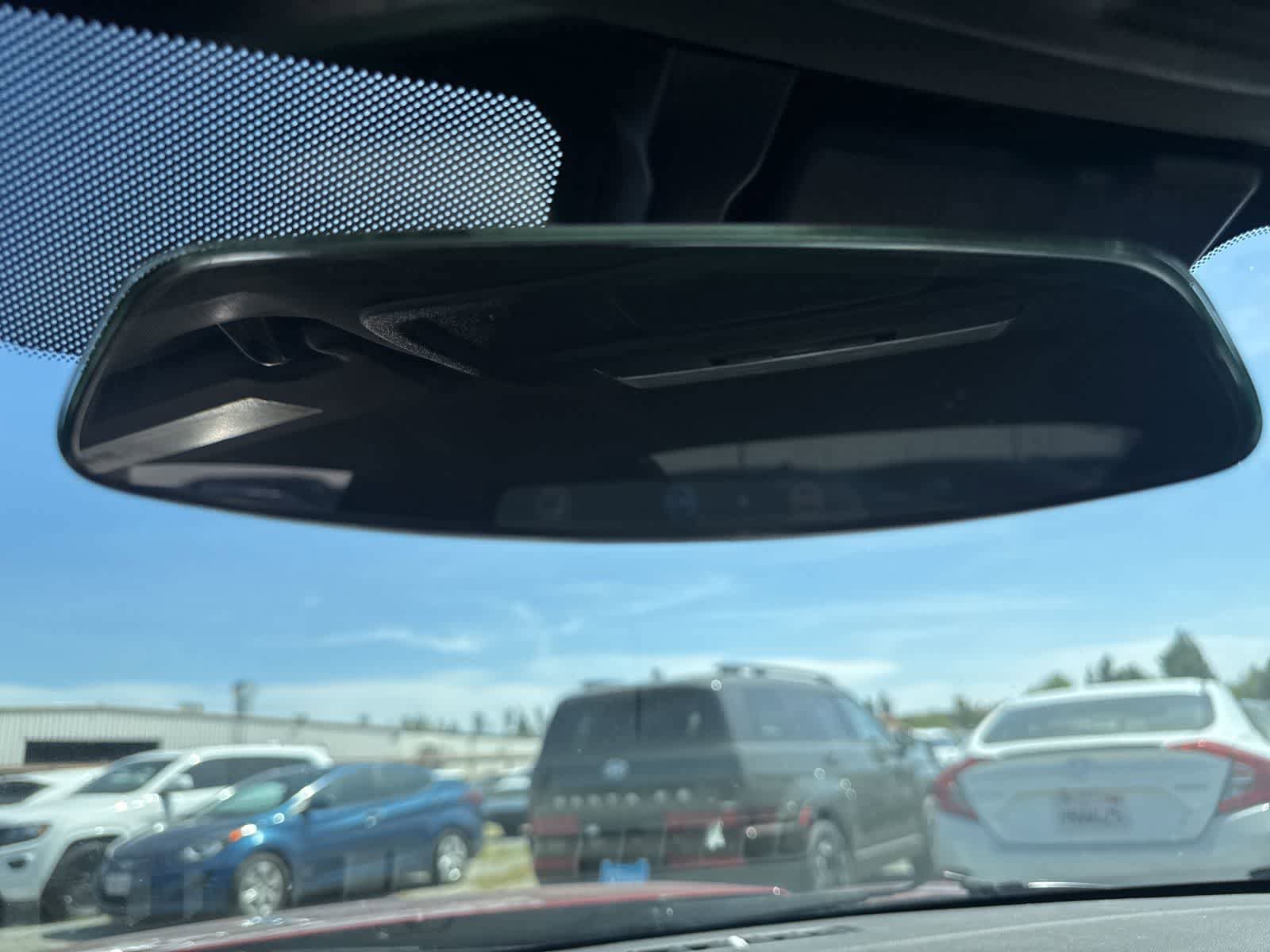 Used 2014 Chevrolet Camaro LT image 19
