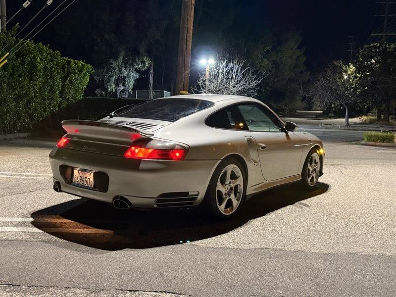 Used 2001 Porsche 911 Turbo image 39