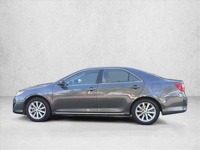 Used 2012 Toyota Camry XLE w/ Leather Pkg FWD image 9