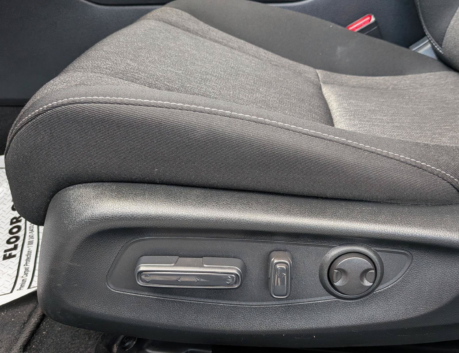 Certified 2023 Honda Accord EX image 15