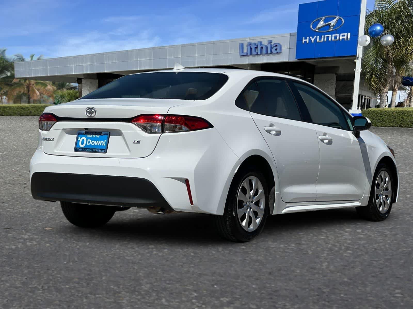 Used 2026 Toyota Corolla LE FWD image 3