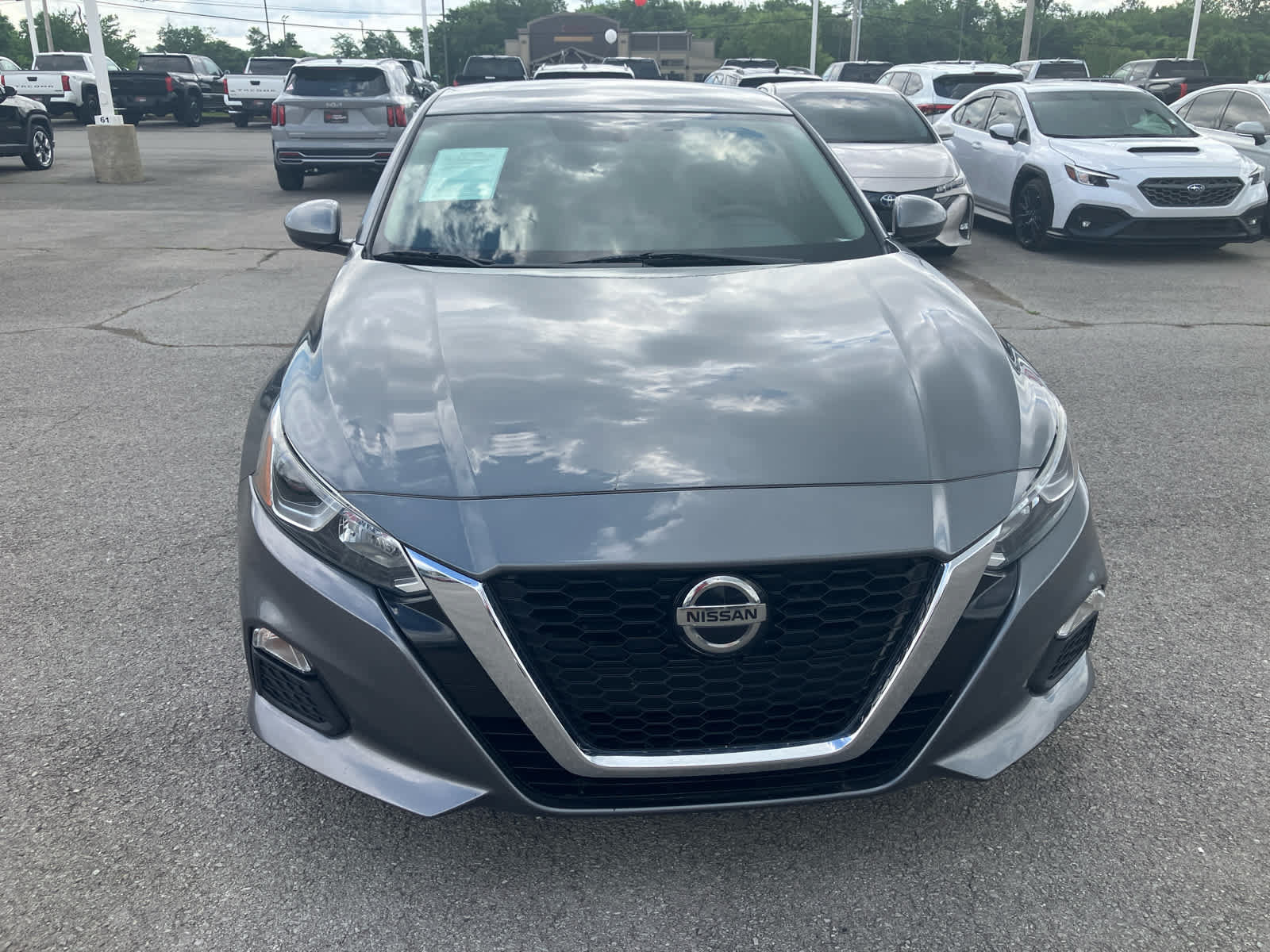 Used 2020 Nissan Altima 2.5 S FWD image 2