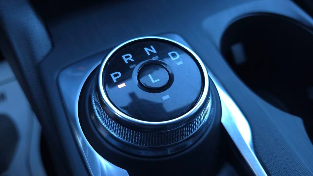 Used 2025 Ford Escape ST-Line image 36